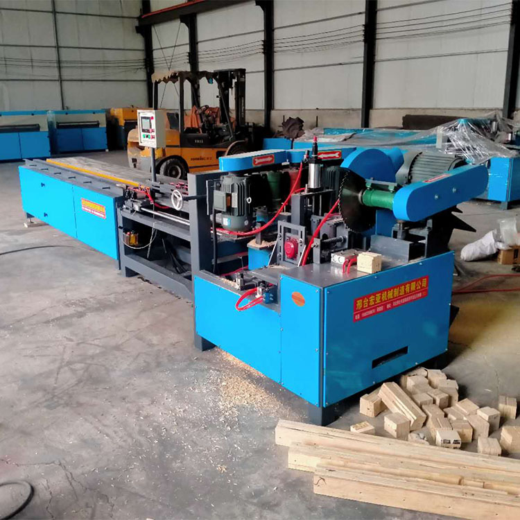 全自动木托盘脚墩机 多层板切墩机 胶合板脚墩打钉机