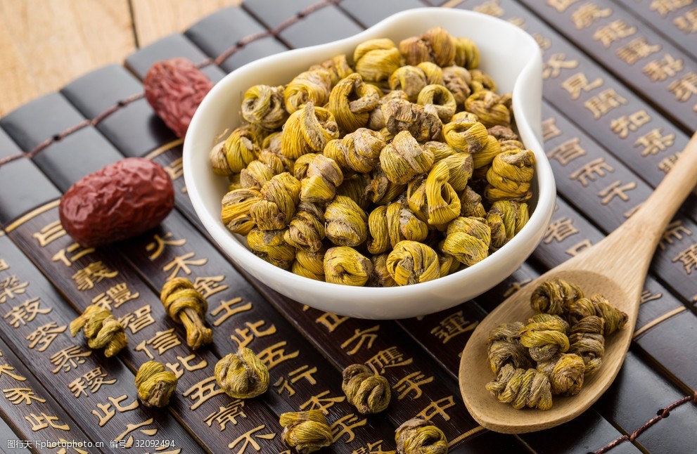 黄芪石斛泡水喝黄芪山和石斛的搭配做法