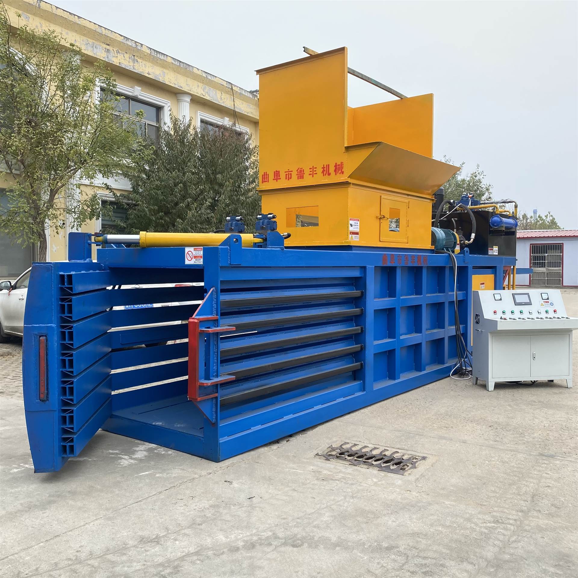 卧式打包机废纸卧式液压打包机编织袋饮料瓶打捆机