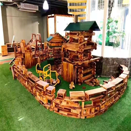 户外空心搭建炭烧积木碳化大型建构区玩具博美游乐设施
