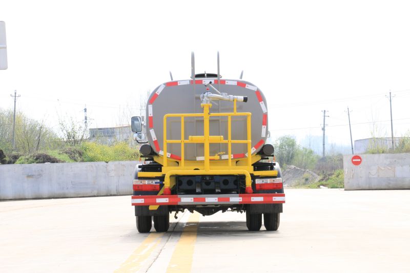 六盤(pán)水抑塵灑水車(chē)銷(xiāo)售點(diǎn) 隨提隨走