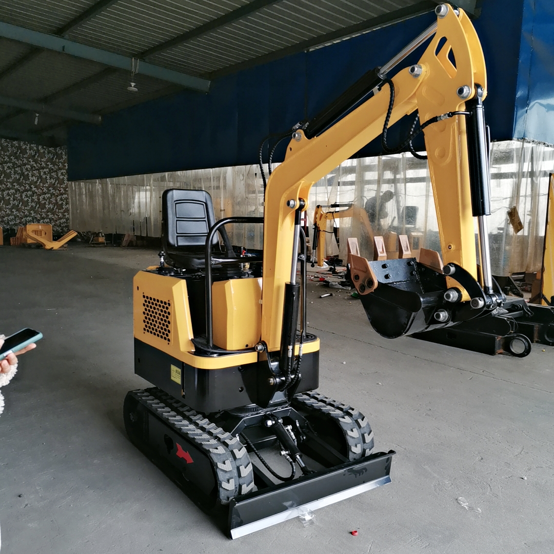 小型挖掘机家用果园10多功能勾机工程挖土机微型迷你农用20小挖机