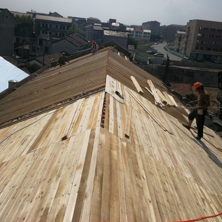 木望板瓦屋面图片
