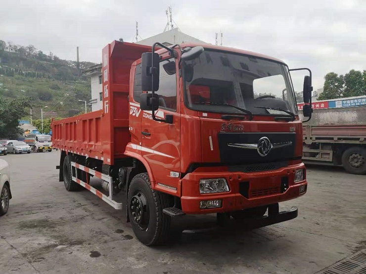 抢先升级版天锦拓行前四后四7.4米平板自卸车245马力配置介绍