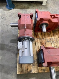 DPL64-40减速电机MC3RVSF02