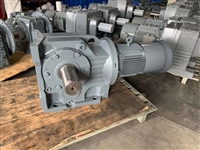 RV30-20-120W减速电机MC3PEHT05厦门