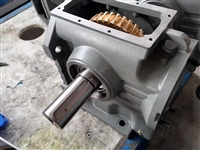 DLKAB08DLR04齿轮减速器KA127R77DT90S4