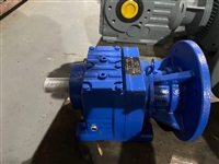 RS37-NA20-M1齿轮减速器MB04