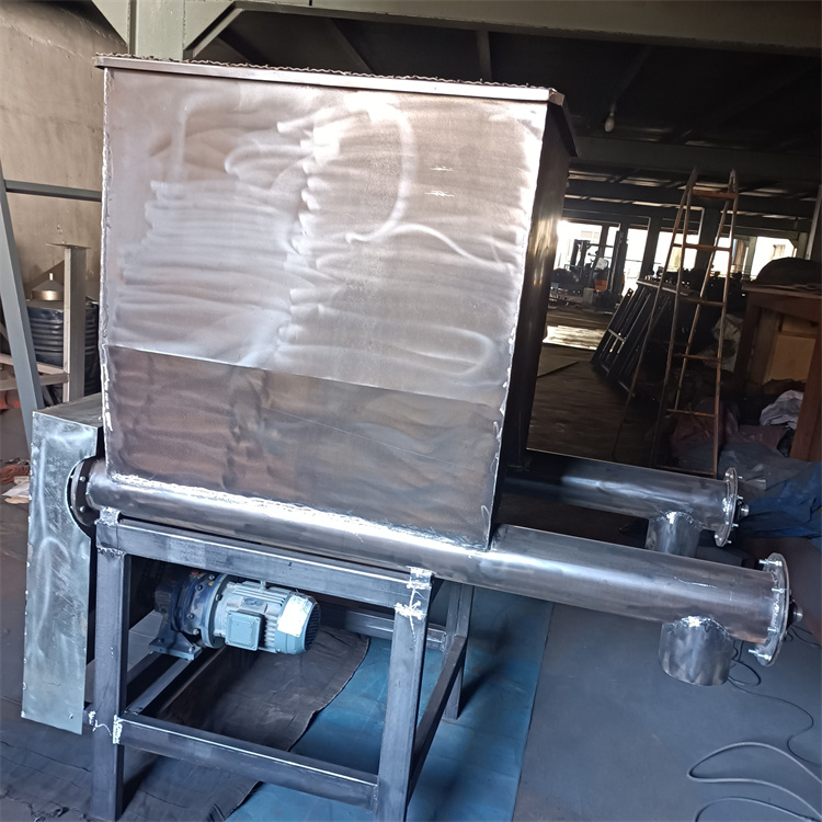 单蛟龙式螺杆投料器XWZF河北膨润土粉螺杆送料机