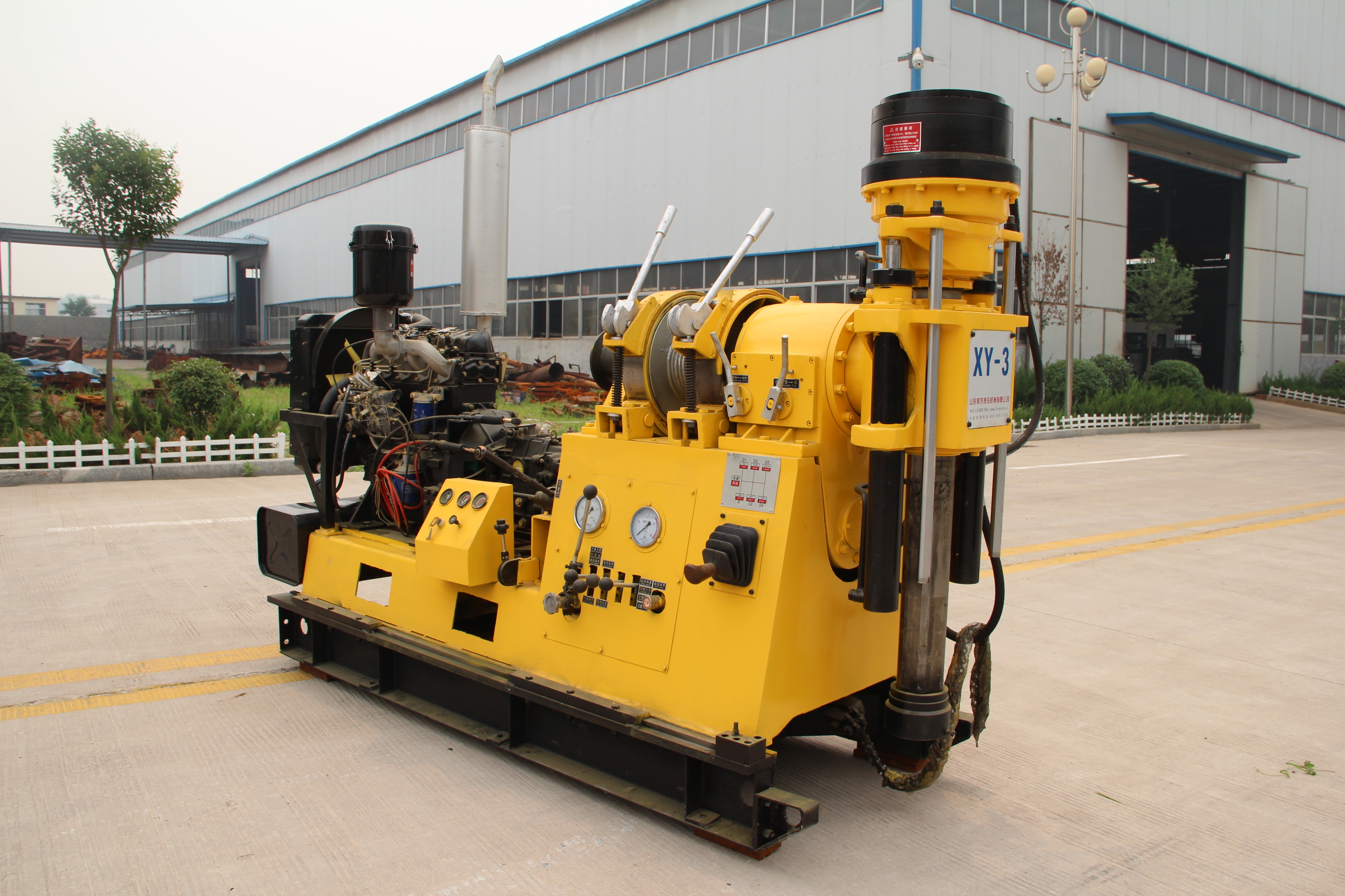 冀勘物探 车载回转式 液压岩心勘探钻机 xy-3