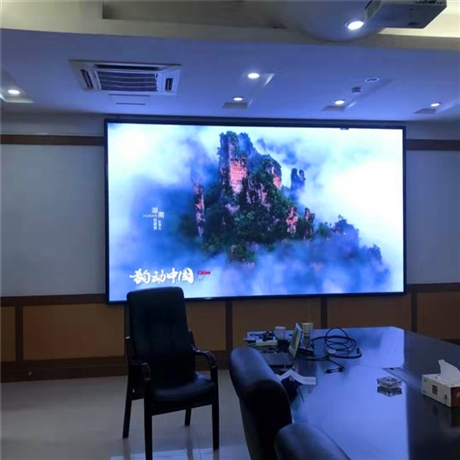 LED显示屏家具城P3室内智能全彩显示屏报价