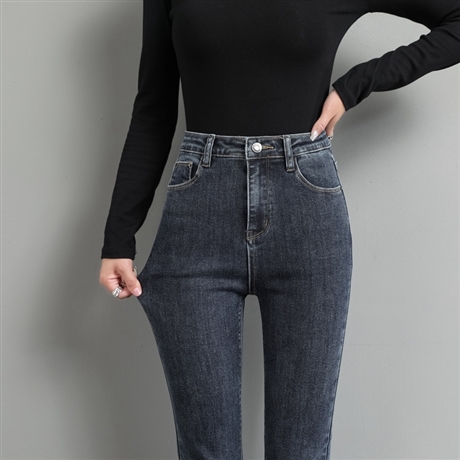 moult女装有实体店吗特价女装尾货是吗牛仔裤的特点胖妹妹大码女装