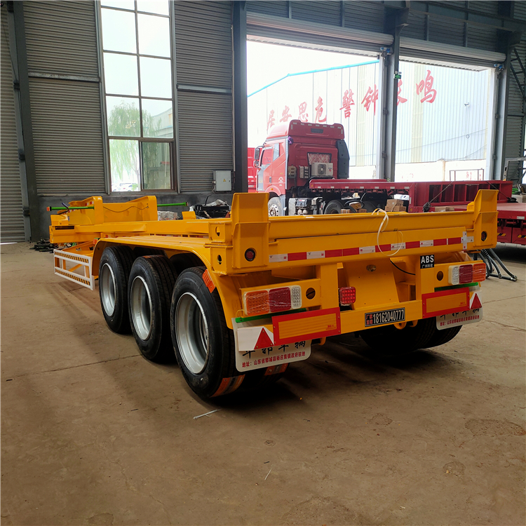 黑河20英尺集装箱骨架后翻自卸半挂车