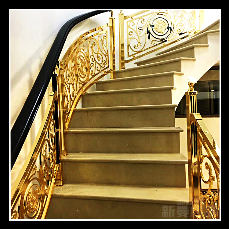 中式铜艺楼梯展示复古风的铜栏杆款式来了