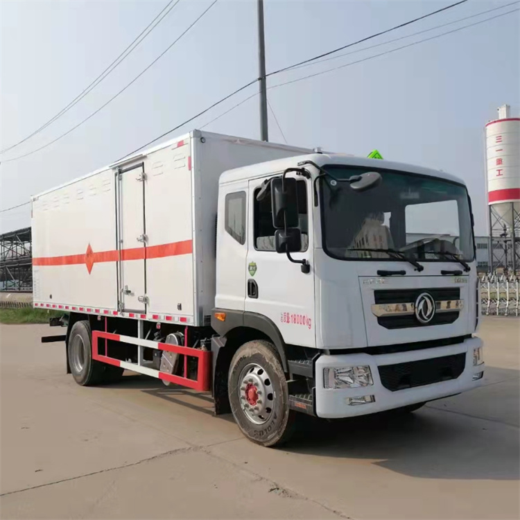 厢式危化品运输车10吨危险品厢式车6米2危险品货运车厂家及报价