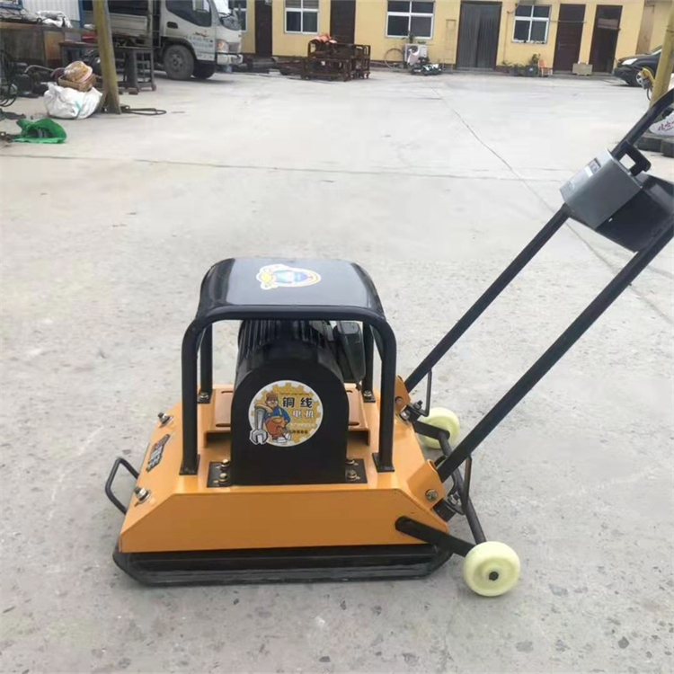 西藏日喀则路基路面夯实机 丹东电动立式路面平板夯