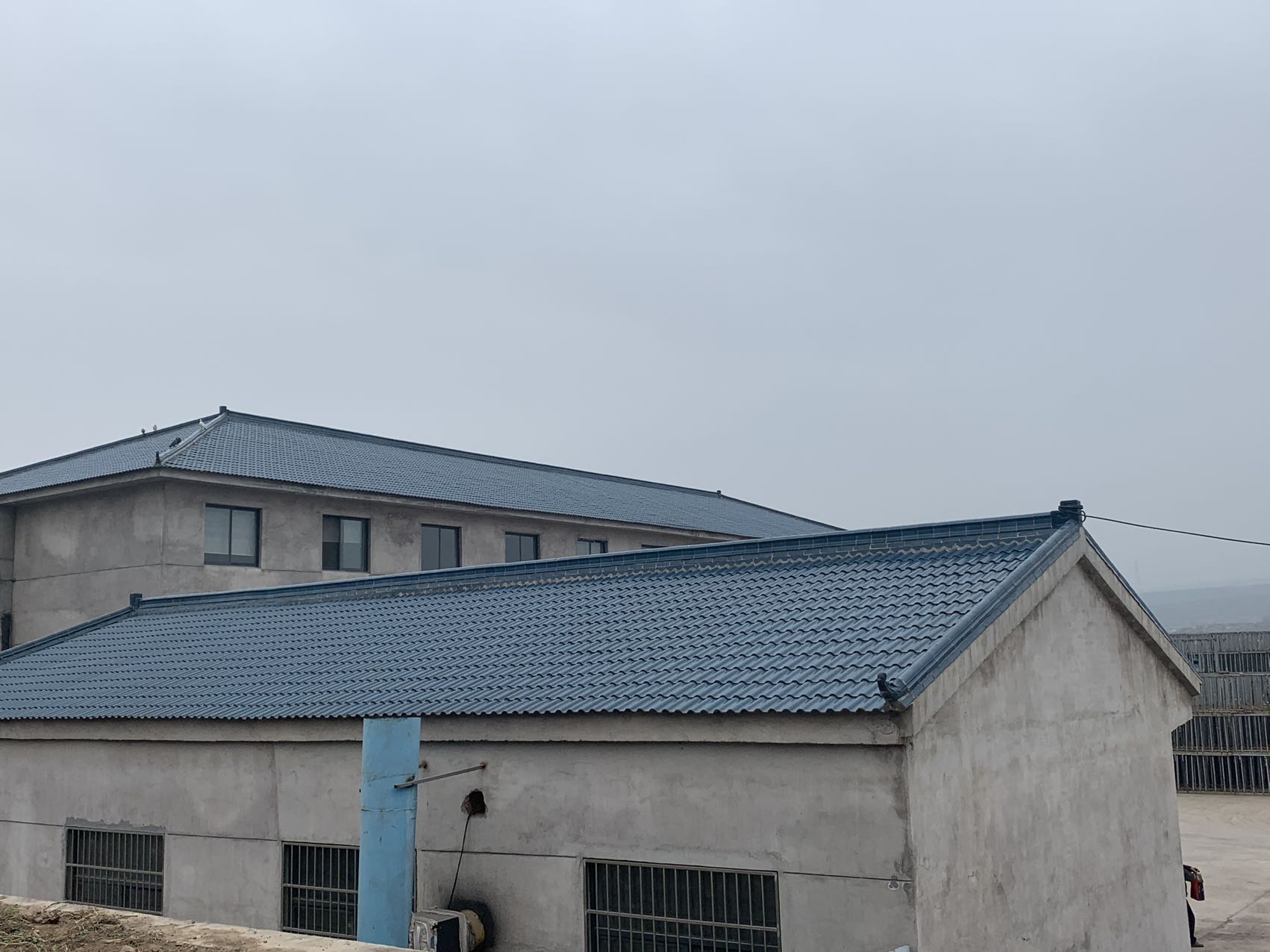 德宇生产陶瓷瓦3040双筒连锁瓦屋面瓦的种类支持定做