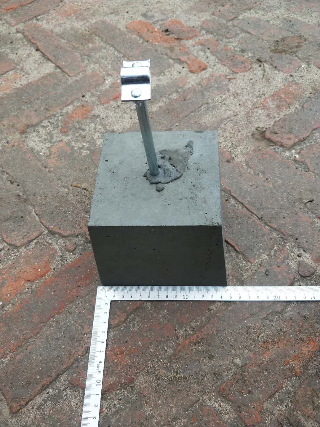 水泥避雷墩可定制满足各种所需