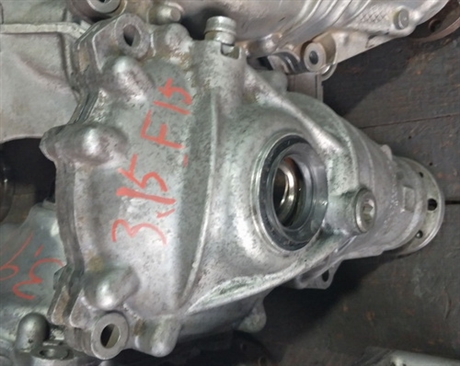 寶馬F15差速器 鎖機(jī) 方向機(jī) 氧傳感器 活塞 機(jī)腳膠