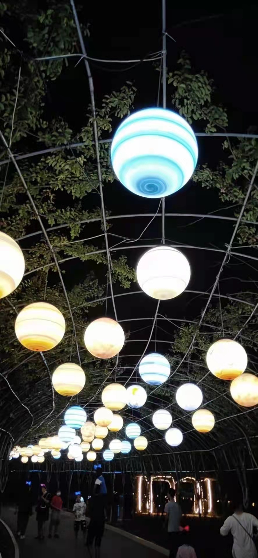 梦幻灯光展网红灯光节景区灯光树木亮化街道亮化北极光