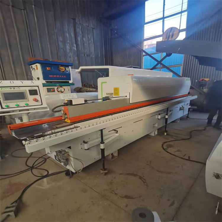 全自动板式家具封边机木材家具砂光机开料机传达木工