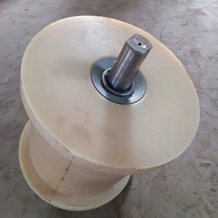 森腾定制输送机尼龙托辊聚安脂托辊矿用托辊厂家