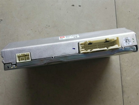 兰德酷路泽功放 UZJ200 VDJ200功放 空调泵