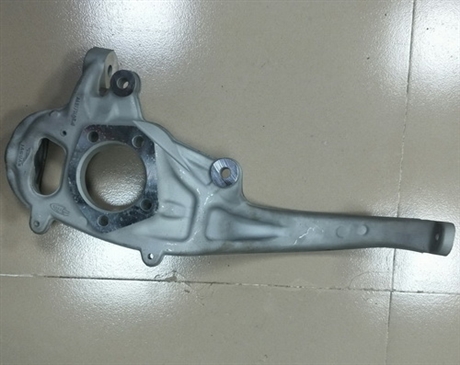 捷豹前羊角 减震器 汽油泵 机油泵 空调泵 散热器
