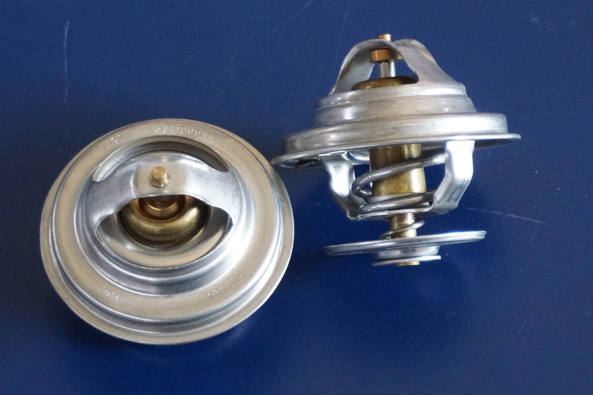 sd22国三节温器 61800060172潍柴电喷车山推推土机配件 经久耐用