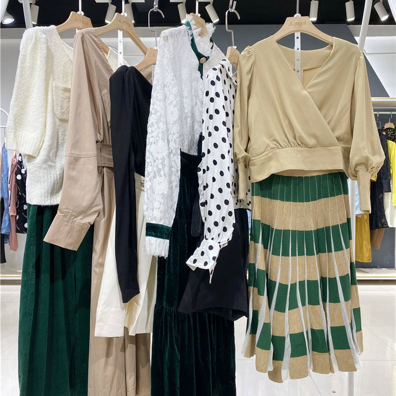 熠净夏季t恤女装折扣品牌换季尾货高档女装品牌女装撤柜货源