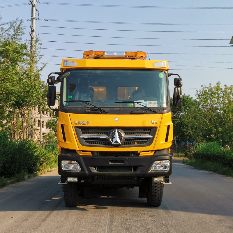 应急抢险救援车采用北奔四驱越野救险车