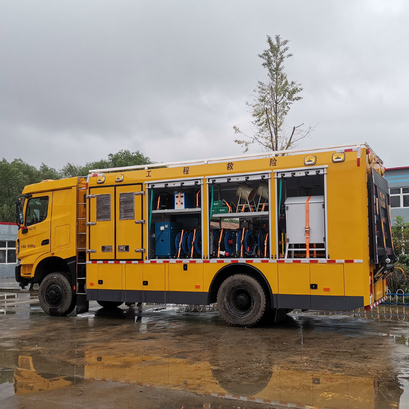 应急抢险救援车采用北奔四驱越野救险车