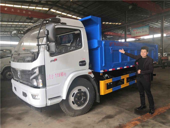 箱体容量很大拉10方10吨/20方/污泥自卸车 实体厂家