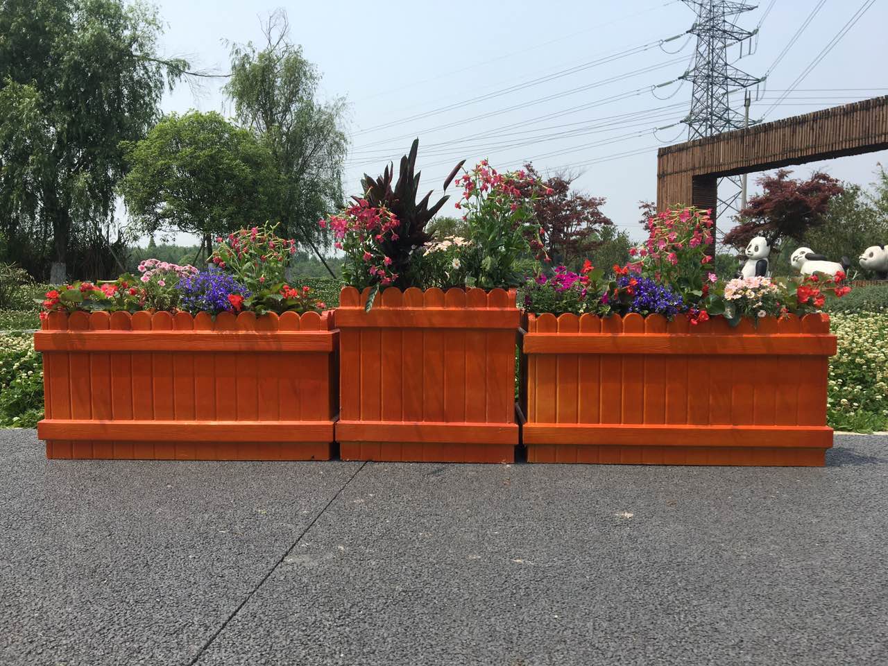 景区街道水泥仿木花箱四川仁马预制混凝土树围仿木树池