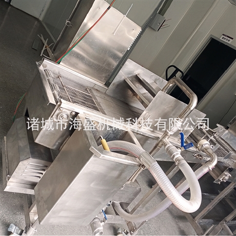 歡樂(lè)雞餅淋漿機(jī) 全自動(dòng)糖葫蘆裹漿機(jī) 水果裹糖設(shè)備流水線廠家