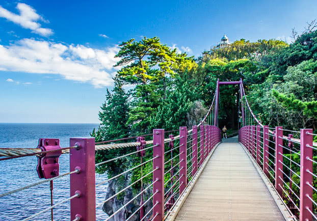 重庆铜梁实木防腐木景观拱桥古建吊桥款式报价