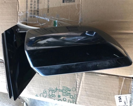 凱迪拉克XTS右倒車鏡 噴油嘴 起動(dòng)機(jī) 汽油泵 節(jié)氣門