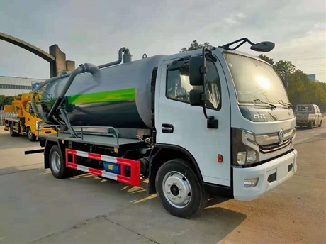 蓝牌罐式车装5立方  5吨沼液车(购车不交税)