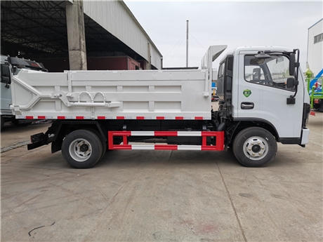 粪污收购车污泥自卸车罐式 污泥密封车 厂家可满足一切运输要求