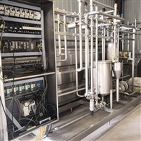 南华杀菌机带申鹿均质机配套