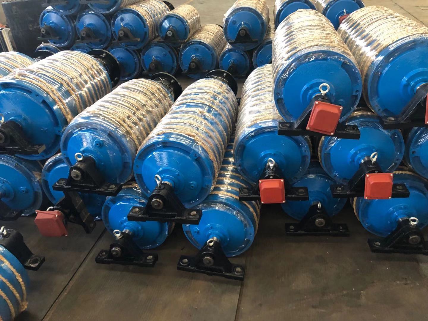 ydb型防爆电动滚筒外装式电动滚筒