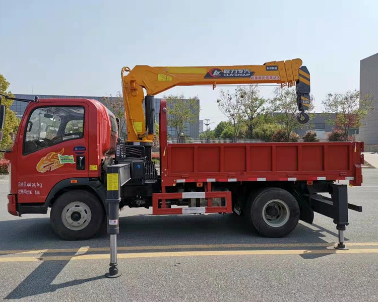 直臂随车吊35米货厢随车吊小黄牌随车吊