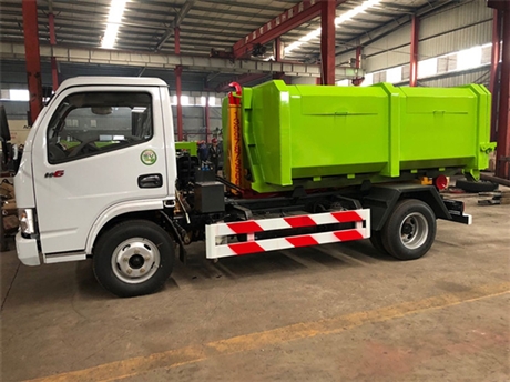 含水垃圾适用于7方5方 全密闭式 污泥 淤泥运输车 厂家