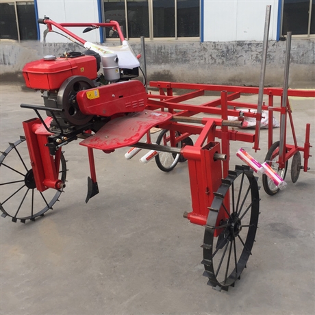 单垄黄烟覆膜机大蒜喷药盖膜机牵引式宽度可调地膜机