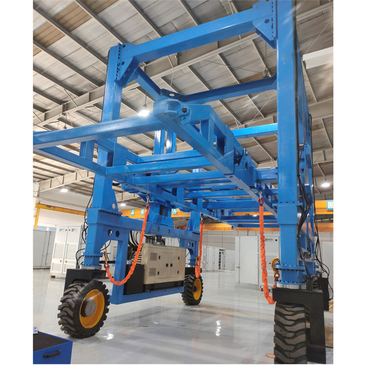 20 ft/40 ft 集装箱跨运车是专为国内中小型集装箱货场生产的,作业