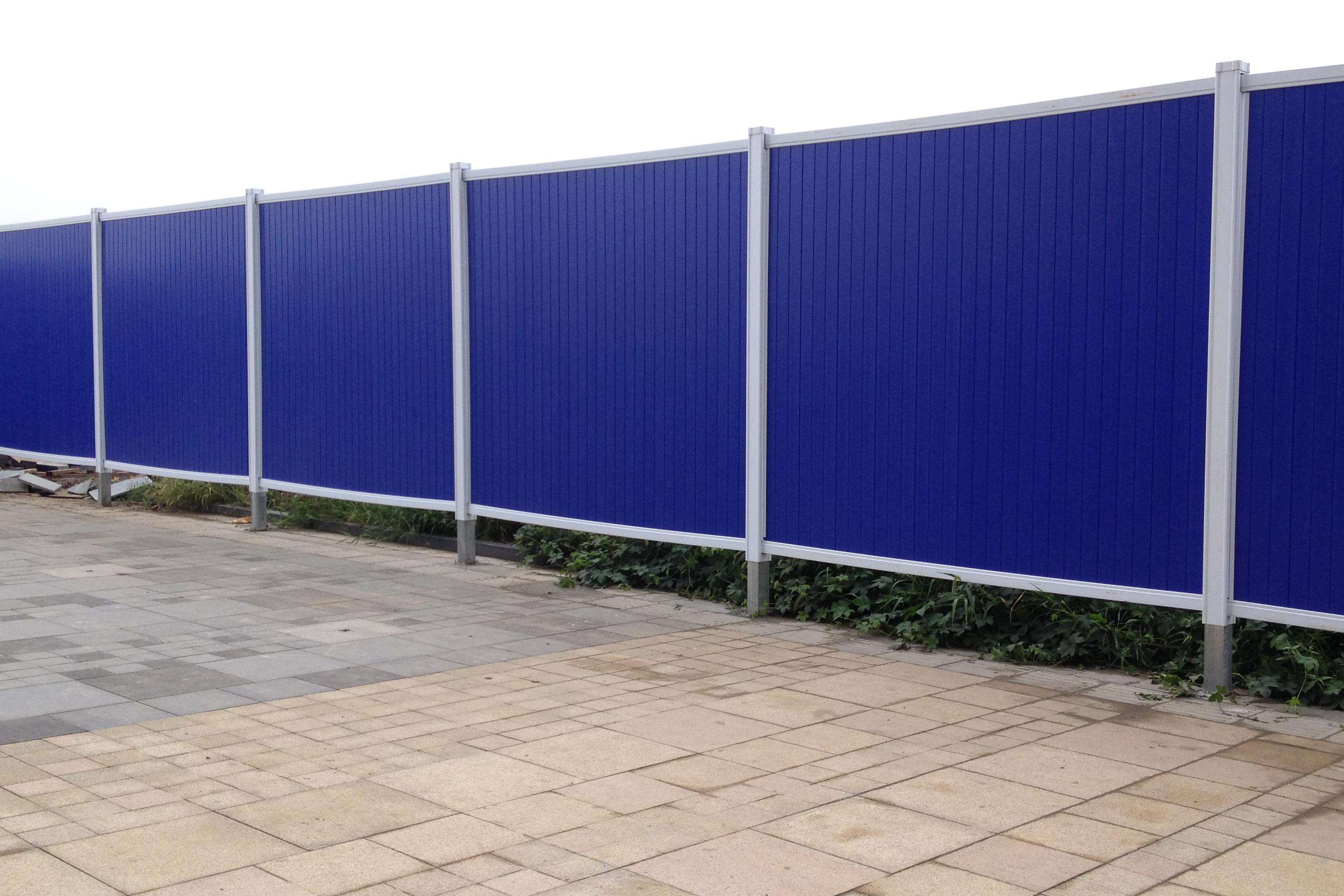 肇庆道路封闭施工围栏网施工围挡冲孔烤漆白色隔离围挡