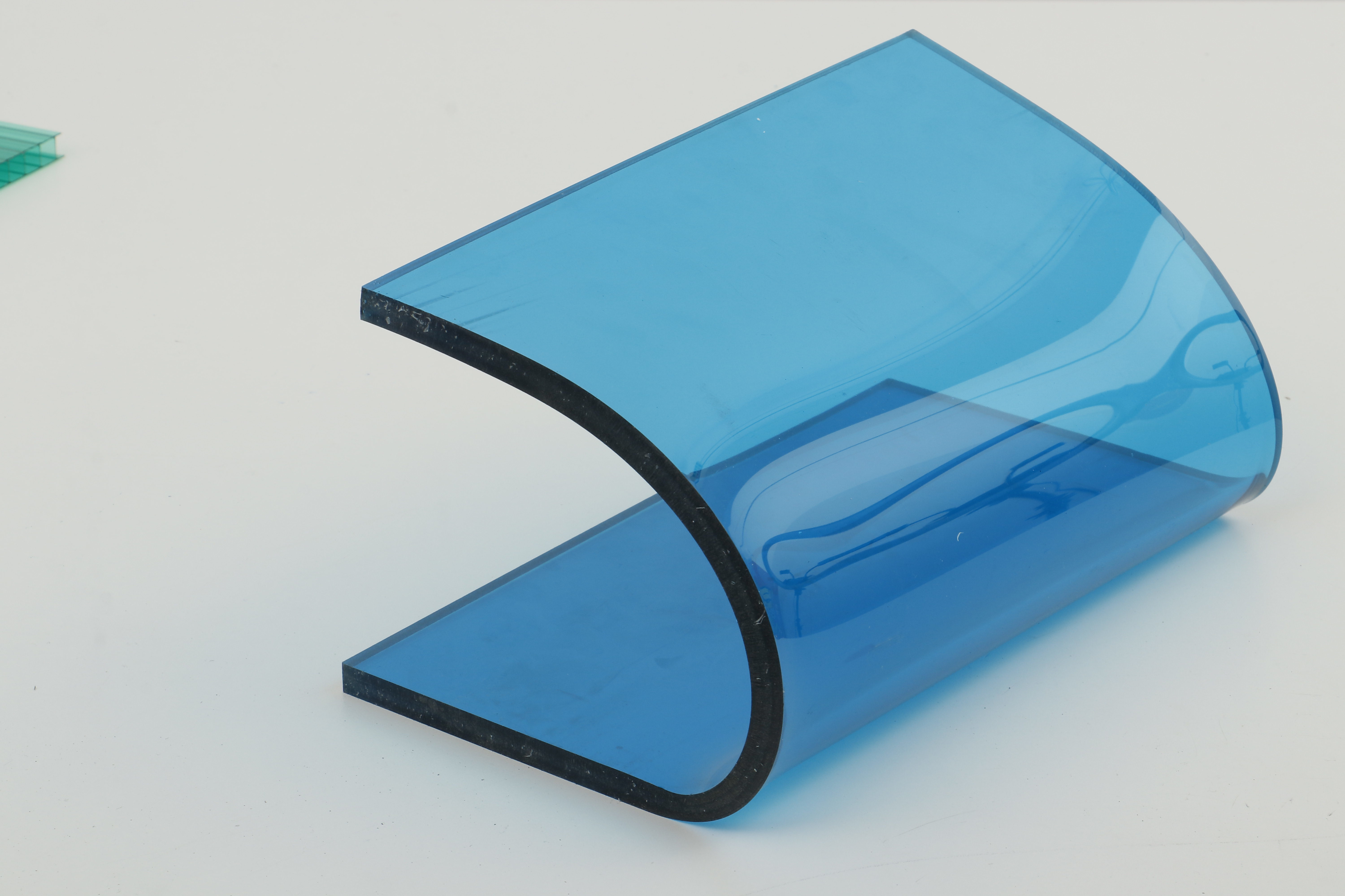 威海pc耐力板加工生产厂家耐力板折弯雕刻打孔热成型