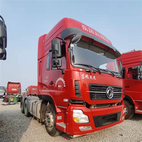 二手东风天龙牵引车九成新平板牵引车头支持分期付款