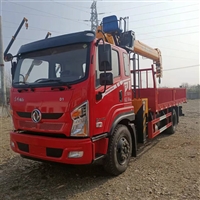 8吨随车吊4节臂  东风畅行D1排半带卧铺 车厢5.1米 苗木专用