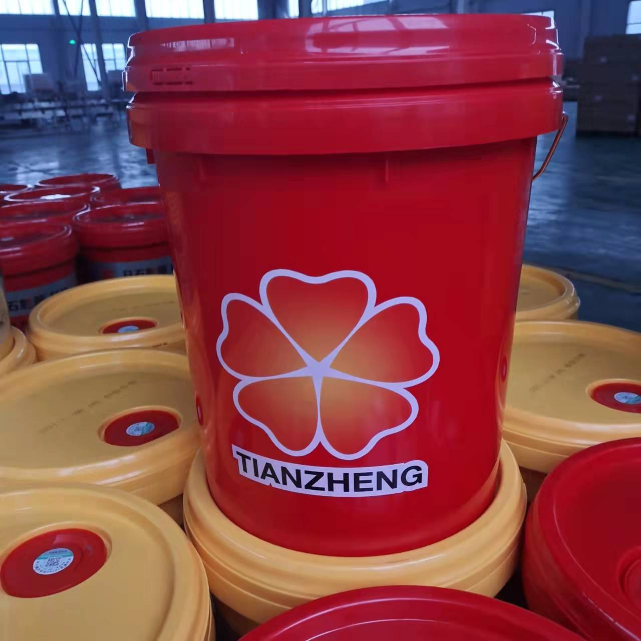 l-hm32抗磨液压油 挖掘机专用 耐低温抗磨 源头厂家